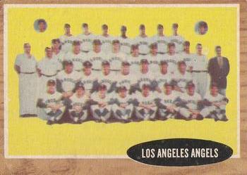 Topps 132 Los Angeles Angels #1962