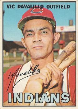 Vic Davalillo #69